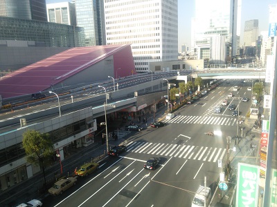 事務所窓からの風景（東京フォーラム）
